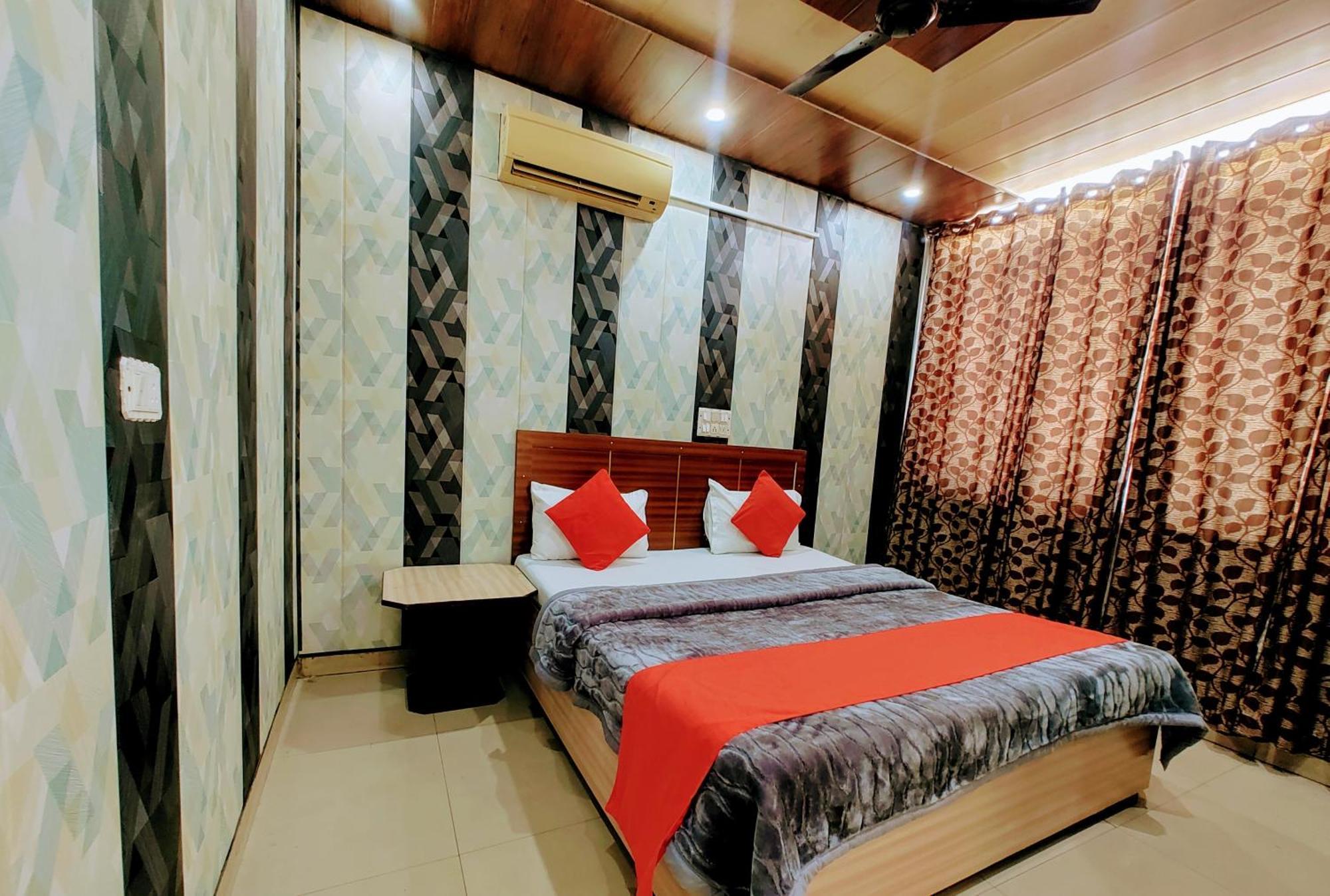 Hotel Grand Zirakpur Chandigarh Exterior photo